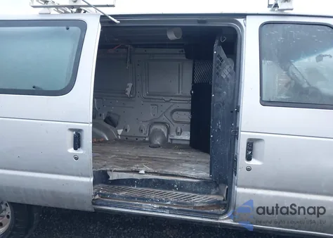 2006 Ford E-350 Super Duty Commercial/Recreational из США, поврежденный, VIN 1FTSE34LX6DA22136